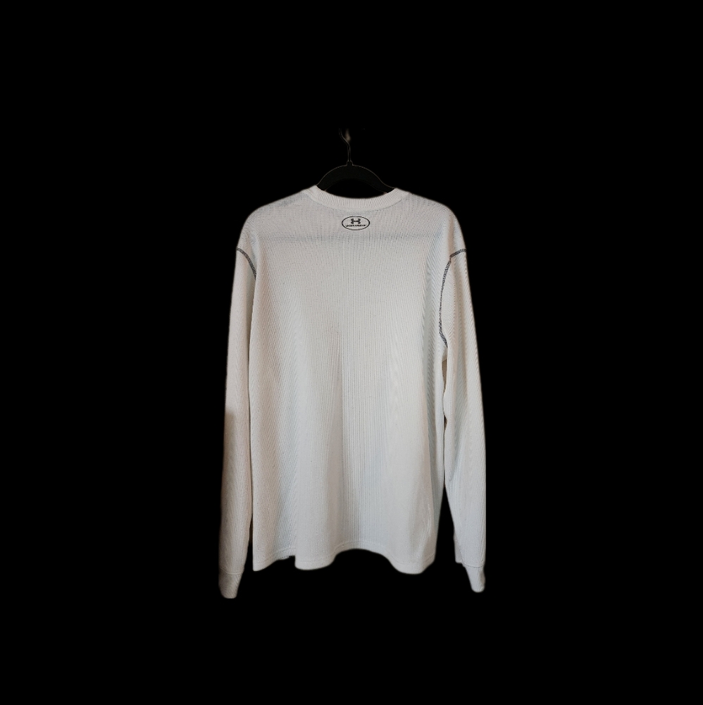Mens Under Armour. L. Off white